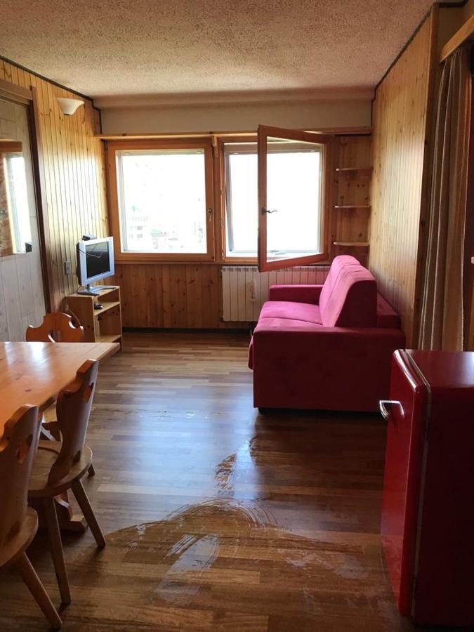 Ferienwohnung Finestra Sull'Adamello Tonalepass Exterior foto