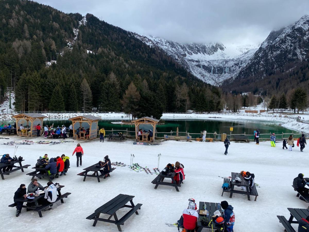 Ferienwohnung Finestra Sull'Adamello Tonalepass Exterior foto